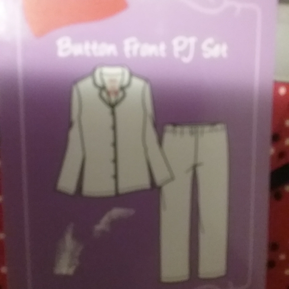 New PJ'S SIZE L - Picture 4 of 4